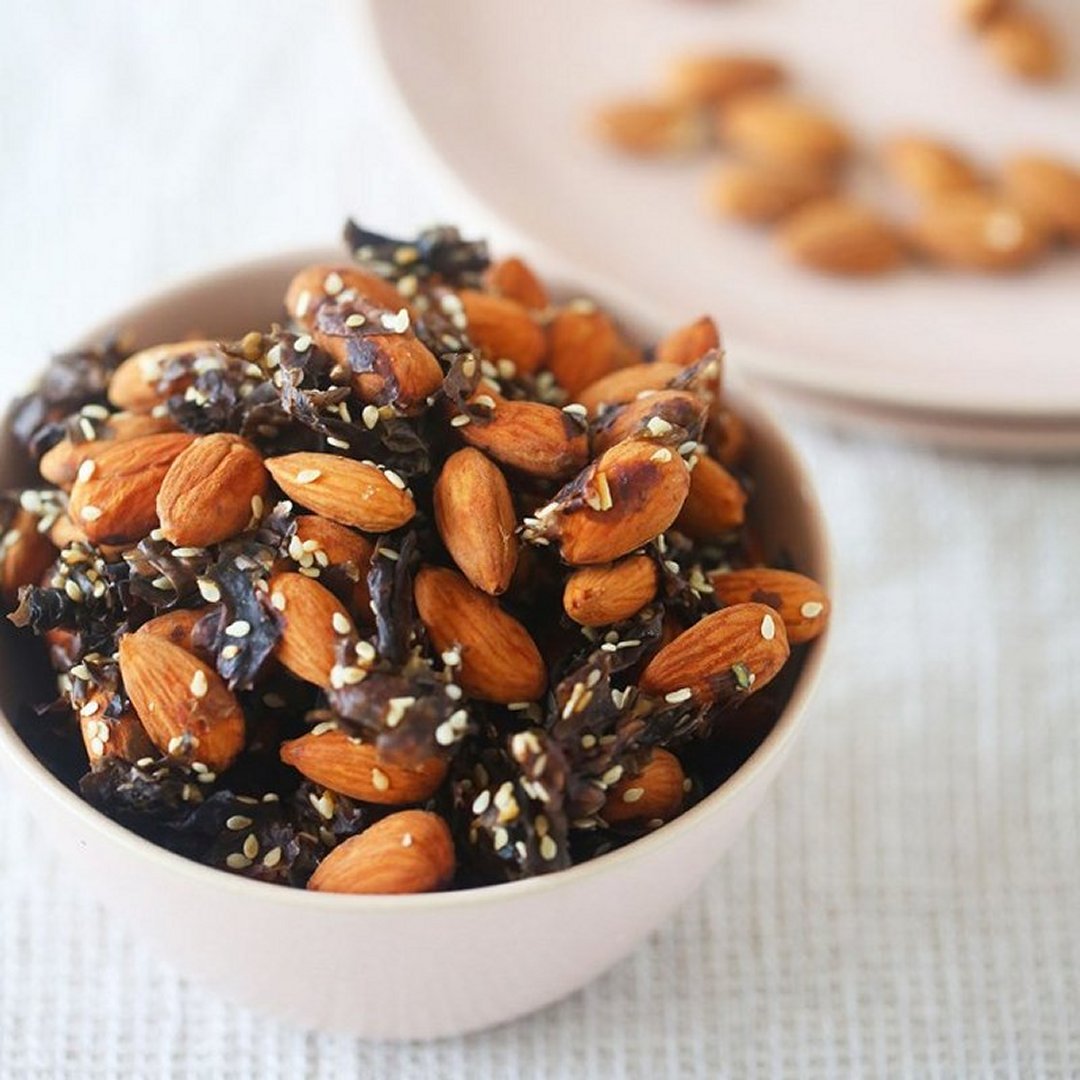 Crunchy Nori Snack
