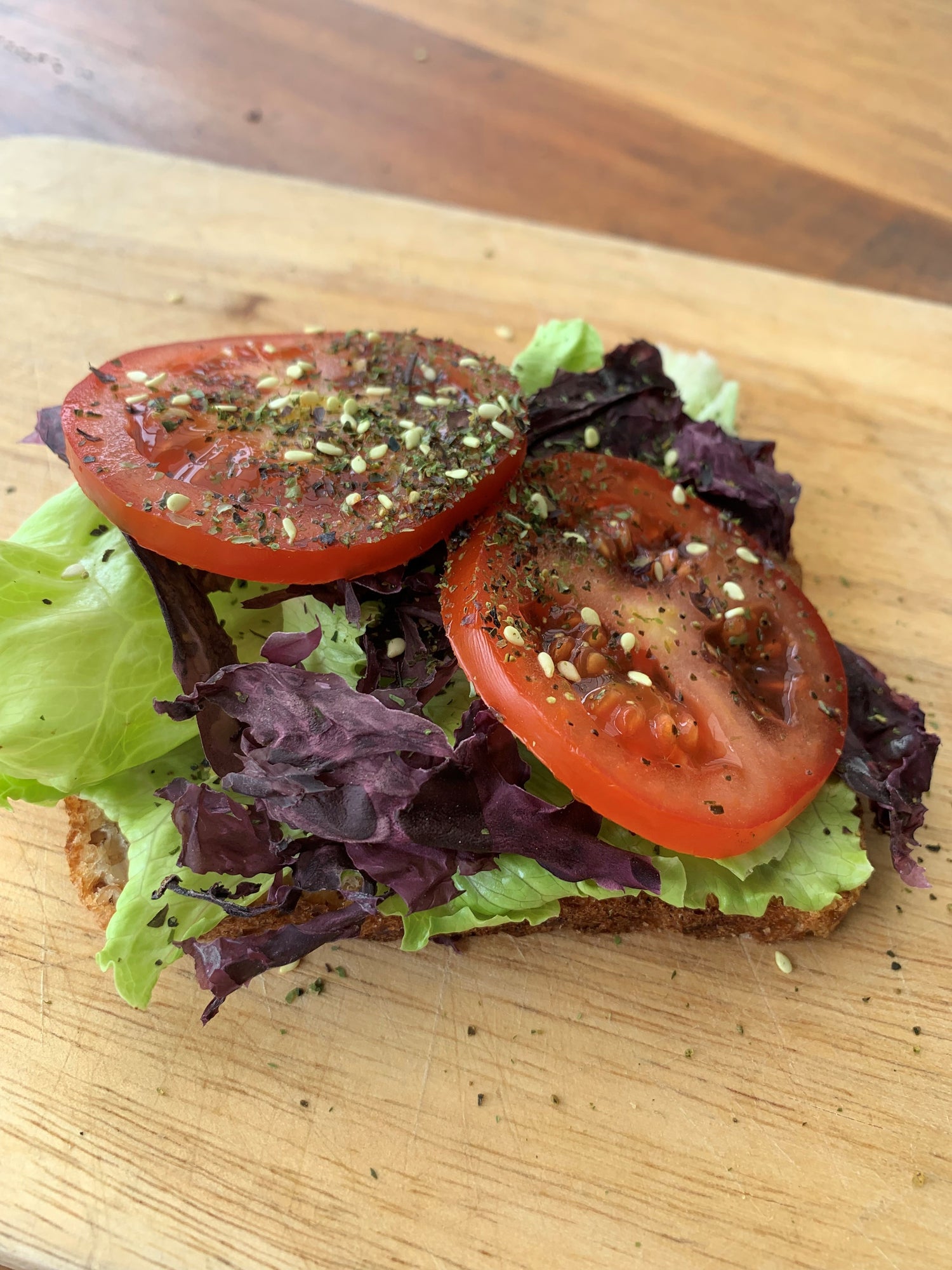 Dulse Lettuce and tomato sandwich |Pacific Harvest
